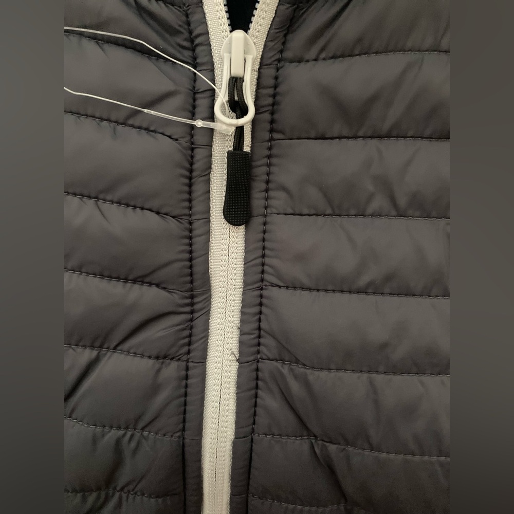 THE WEATHER CO. WOMENS Black and Gray Hooded Jacket - Picture 11 of 15